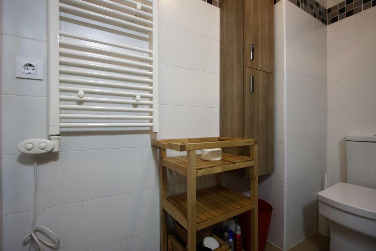 Bonito Apart. Con Parking Y Piscina Mairena del Aljarafe Zewnętrze zdjęcie