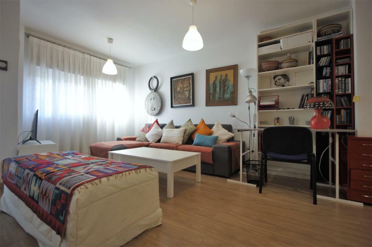Bonito Apart. Con Parking Y Piscina Mairena del Aljarafe Zewnętrze zdjęcie