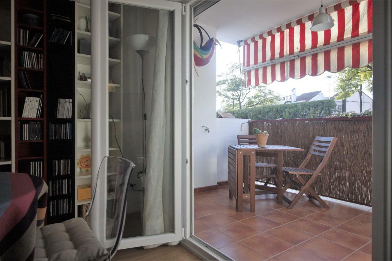 Bonito Apart. Con Parking Y Piscina Mairena del Aljarafe Zewnętrze zdjęcie