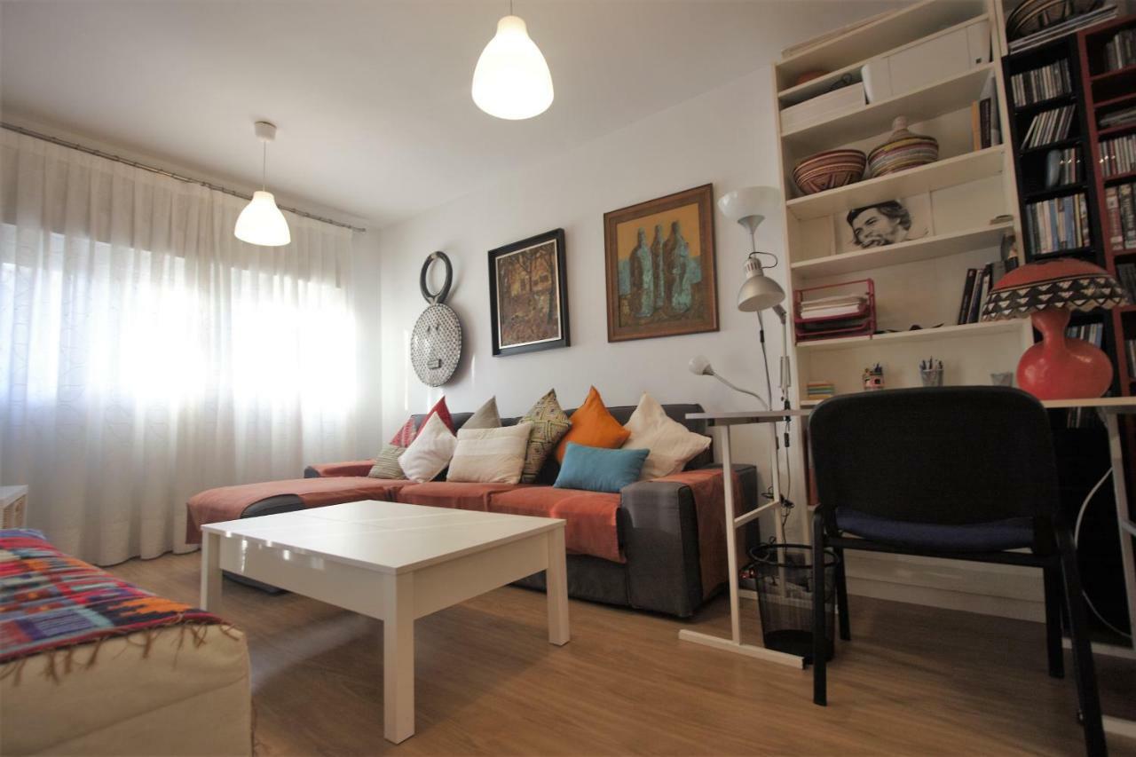 Bonito Apart. Con Parking Y Piscina Mairena del Aljarafe Zewnętrze zdjęcie