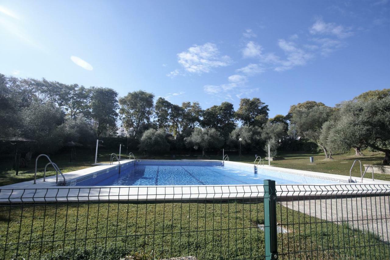 Bonito Apart. Con Parking Y Piscina Mairena del Aljarafe Zewnętrze zdjęcie